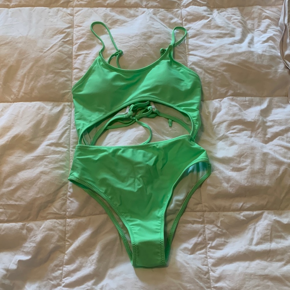 Swimsuit one piece